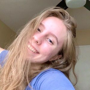 Meet your Posher, Vicky